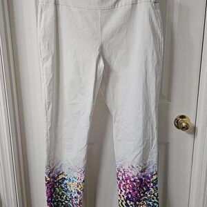 Attyre Women's Size 8 White Pull-On Crop Pants with Paint Splatter Confetti Hem